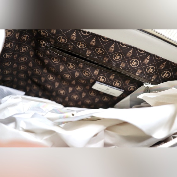 NWT London Fog Ivory Corduroy Tote Crossbody Strap - Picture 6 of 9